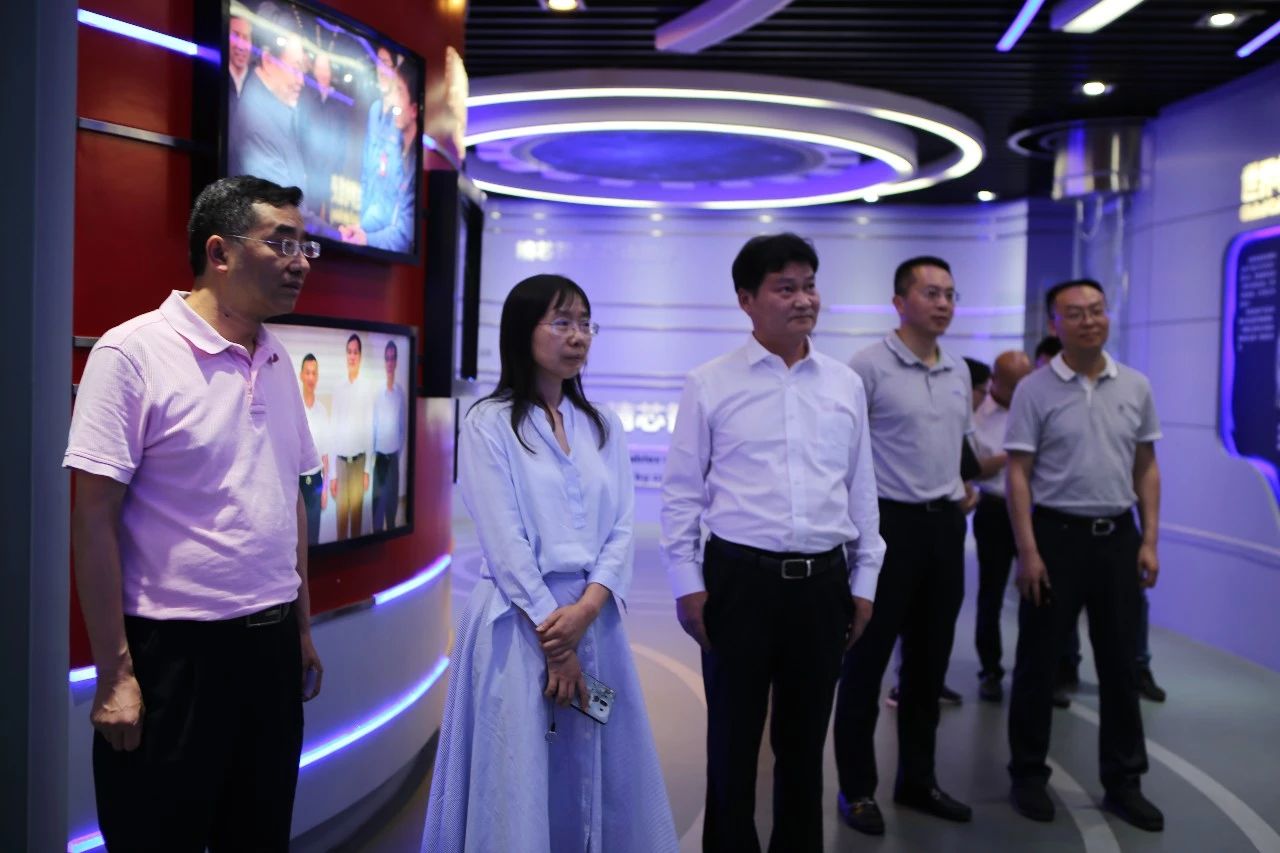 1561526852125850.jpg 03.jpg